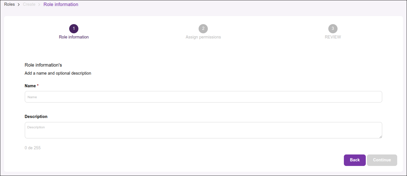 destaque para o botão Create Role na tela Roles